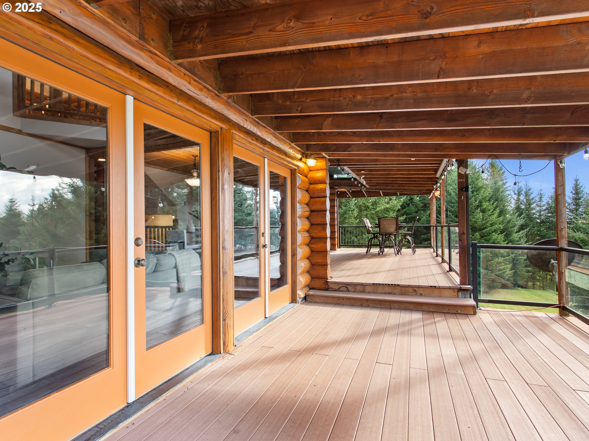 25520 Northeast 58th Street Vancouver, WA 98682 - Photo 40 of 48 a view of outdoor space with wooden floor and window