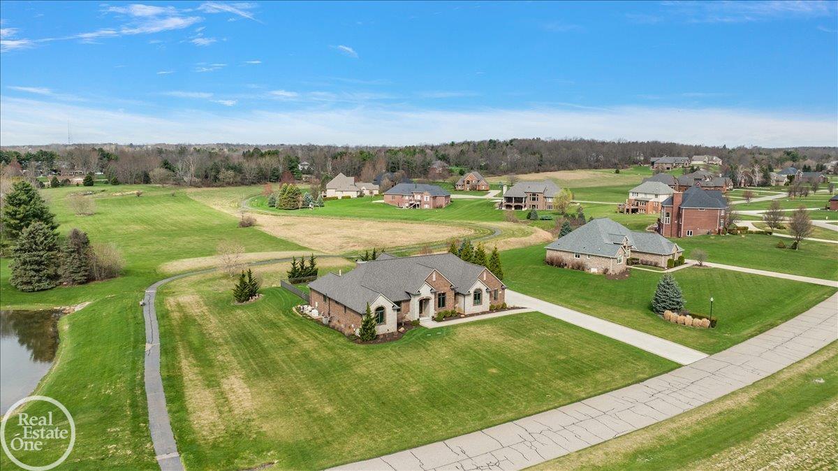 69211 Meadowbrook Lane Romeo, MI 48065 - Photo 57 of 74 50204453-931cb2aa-f452-4e4b-a997-7719e79efdaf.JPG