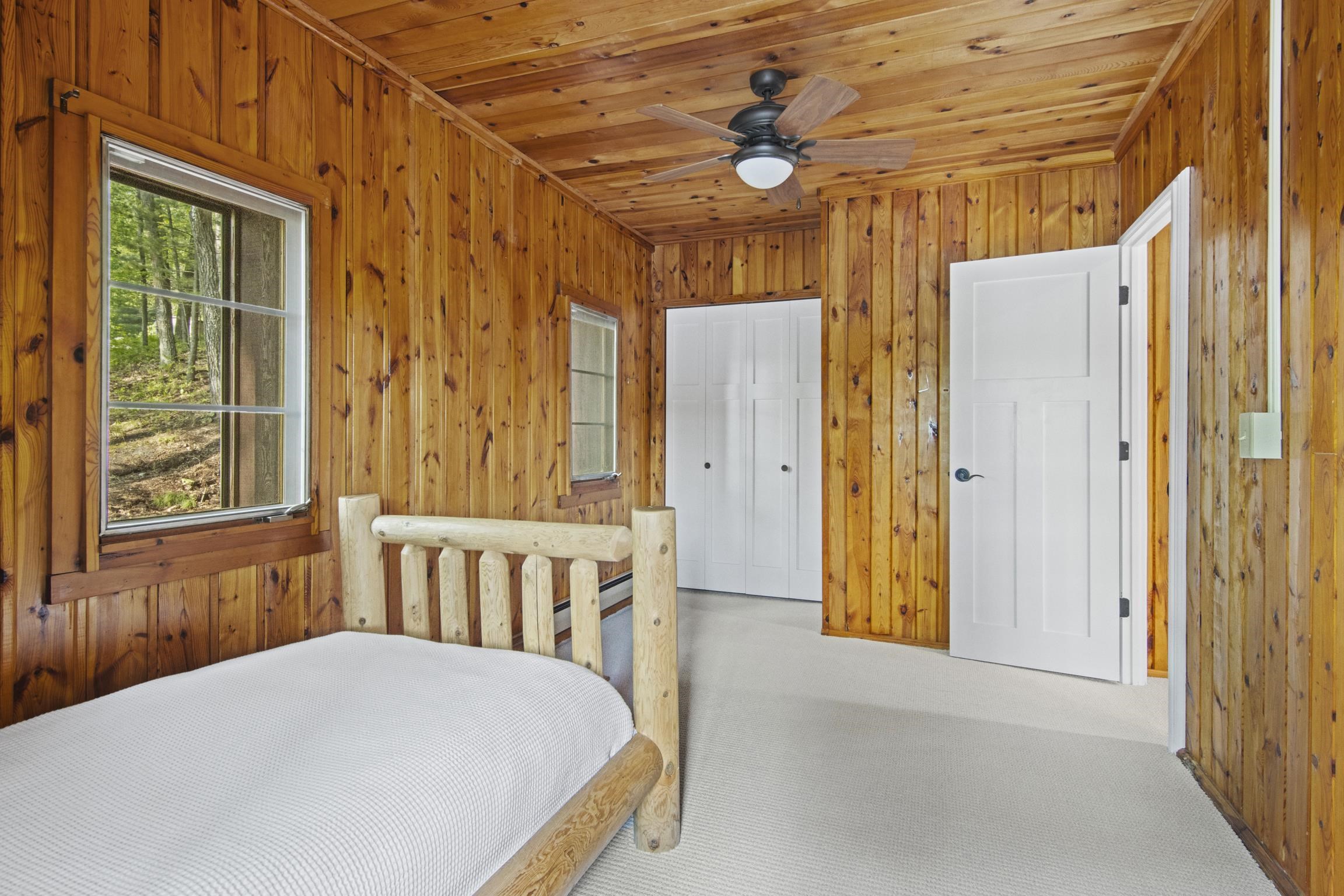 2664 Chandler Road Traverse City, MI 49696 - Photo 25 of 44 1934776-046c212d-20ea-428a-87a1-67d2bc8361a4.JPG
