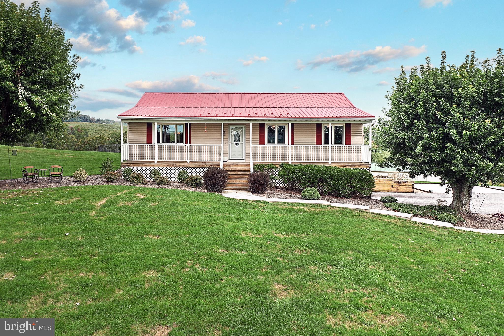 190 Strayer Road York Springs, PA 17372 - Photo 3 of 58 Gallery Image 3