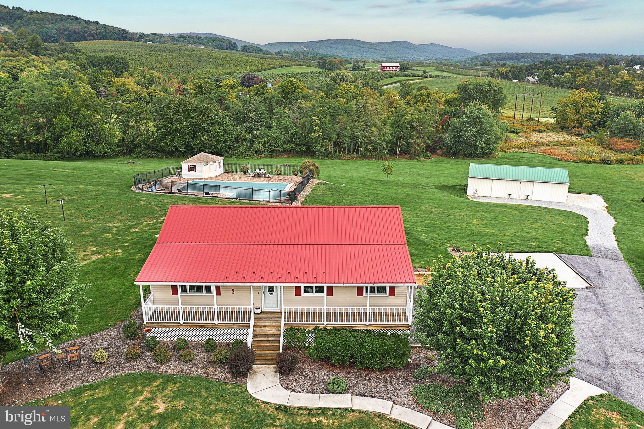 190 Strayer Road York Springs, PA 17372 - Photo 8 of 58 Gallery Image 8