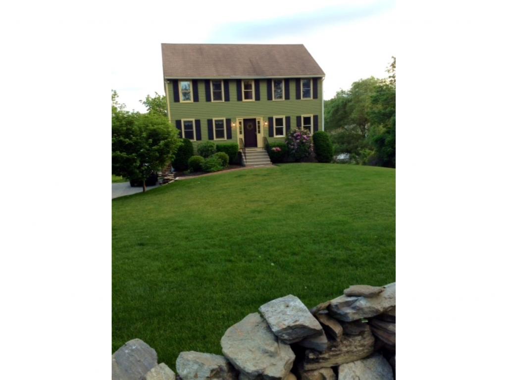 81 English Range Road Derry, NH 03038 - Photo 1 of 33
