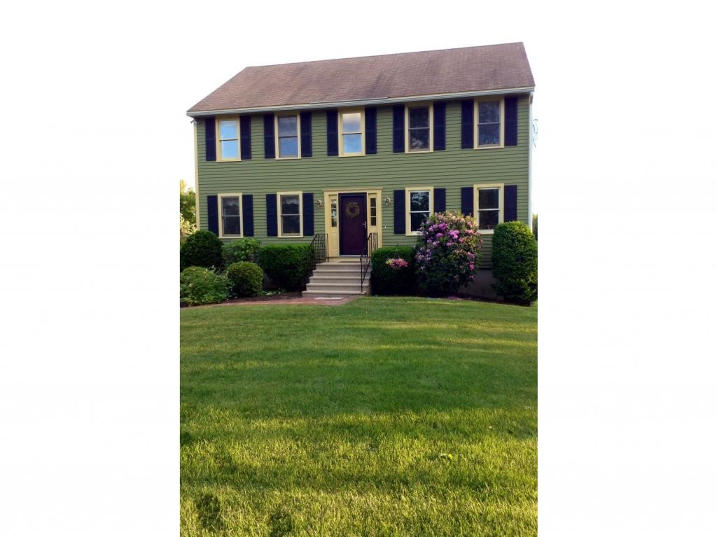 81 English Range Road Derry, NH 03038 - Photo 2 of 33