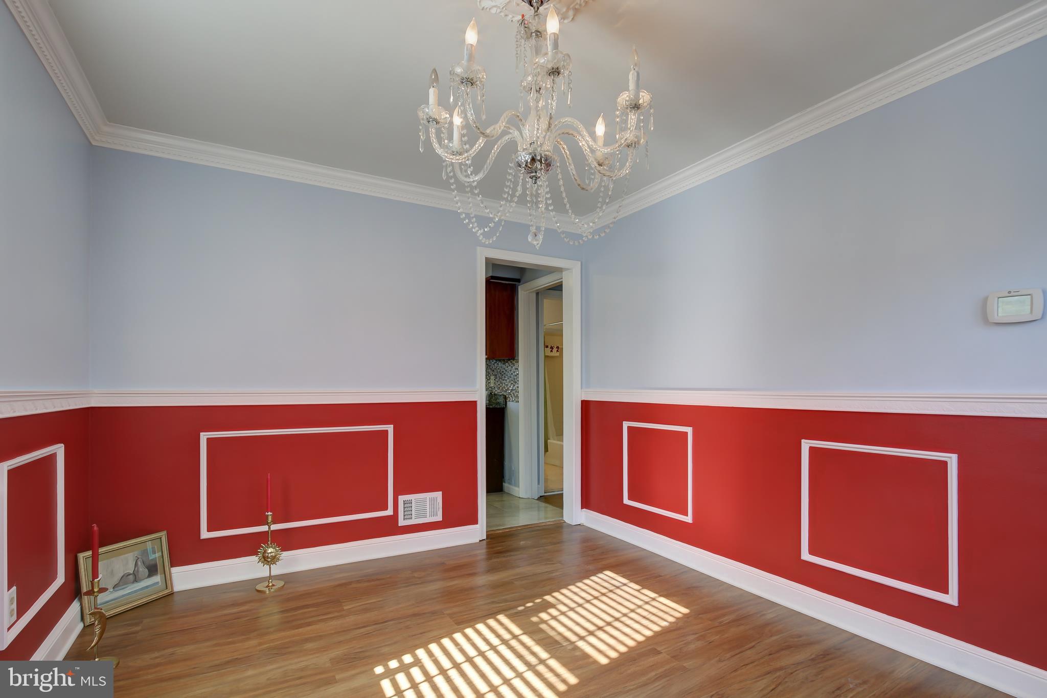 5205 Wheeler Road Oxon Hill, MD 20745 - Photo 10 of 29 Dining room with new laminate floors