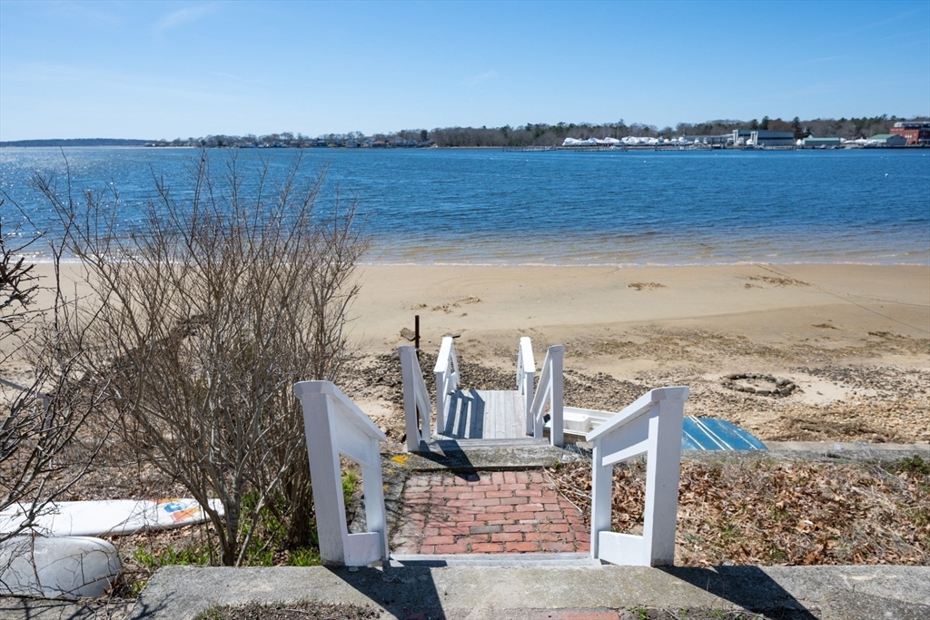15 Oakhill Road Wareham, MA 02571 - Photo 10 of 22
