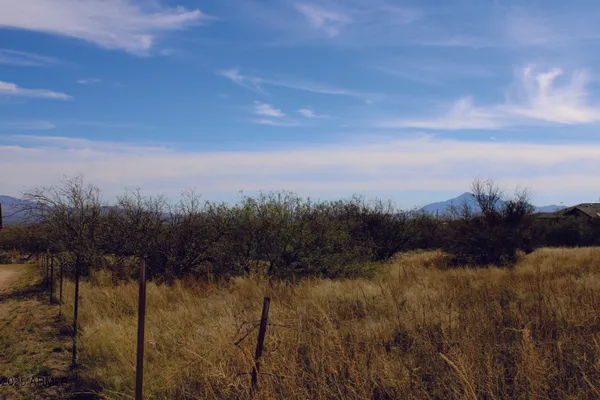 $59,900 | 2.09-acres South Vato Lane, Hereford, AZ 85615
