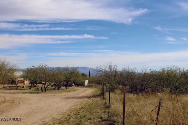$59,900 | 2.09-acres South Vato Lane, Hereford, AZ 85615
