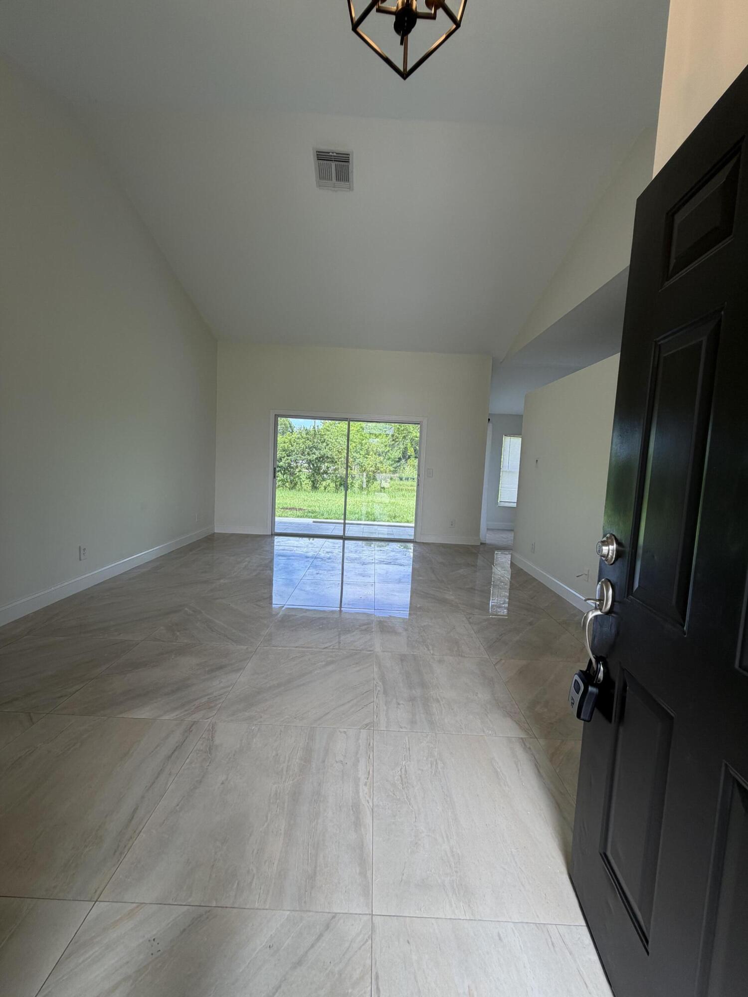 2619 Southwest Fair Isle Road Port St. Lucie, FL 34987 - Photo 7 of 37 IMG_1194