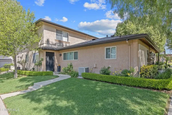 $395,000 | 5957 Nelda Street, Unit 3, Simi Valley, CA 93063