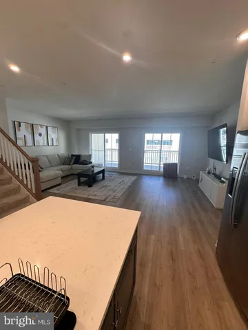 $999 | 214 Matisse Alley, Bowie, MD 20716