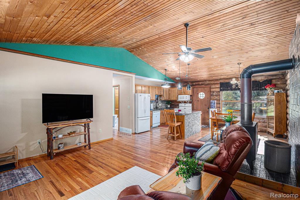 4166 Sweet Road Howell, MI 48843 - Photo 11 of 33