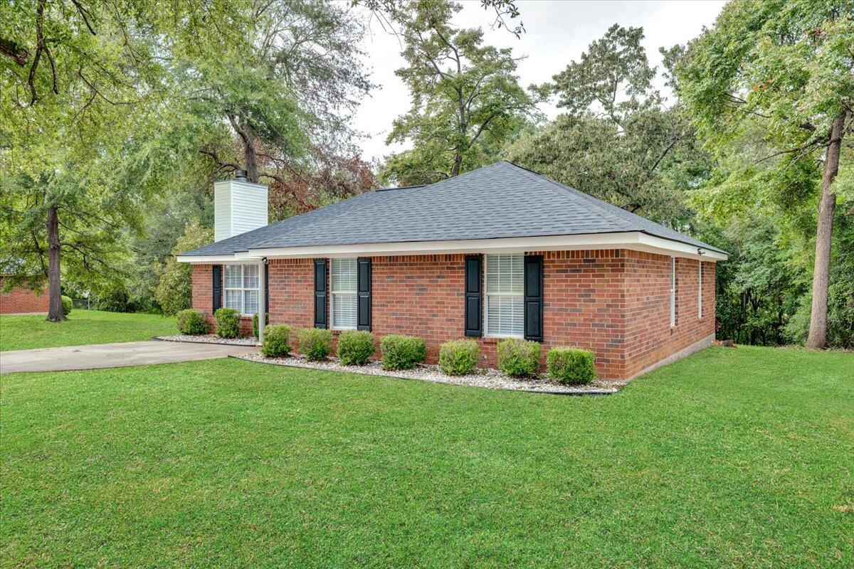 1085 Horseshoe Road Augusta, GA 30906 - Photo 3 of 27 03-1085 Horseshoe Rd (3 of 27)