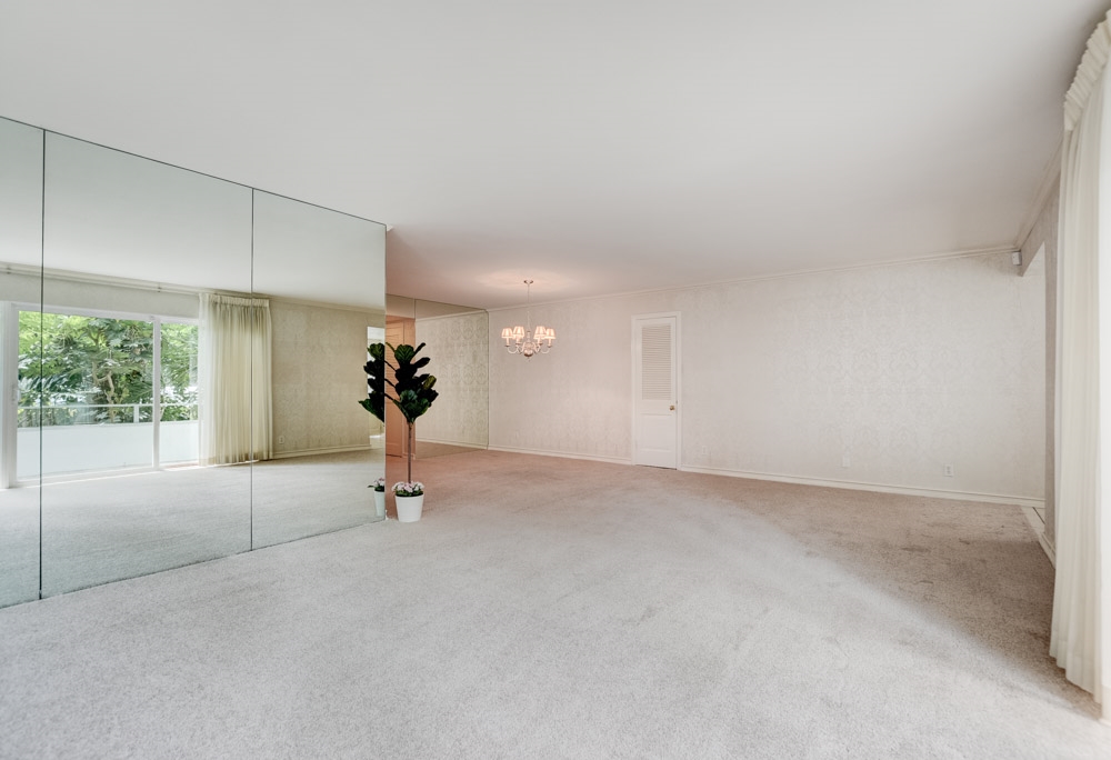2356 Torrey Pines Road, Unit 15 La Jolla, CA 92037 - Photo 4 of 24 Gallery Image 4