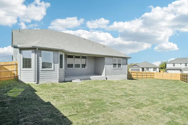 $527,905 | 145 Divisadero Drive, Hutto, TX 78634