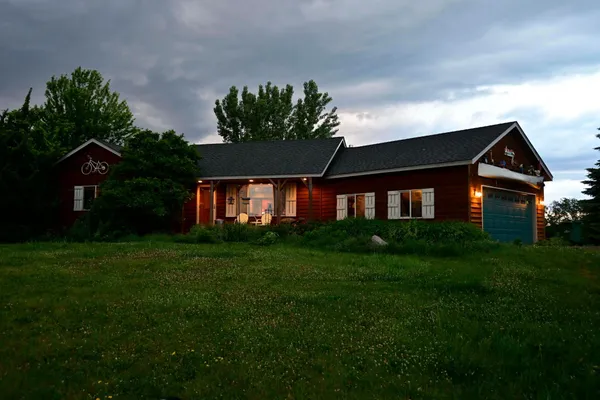$725,000 | 654 77th Street Southeast, Delano, MN 55328