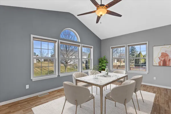 $519,900 | 770 Meadowview Lane, Johnson Creek, WI 53038