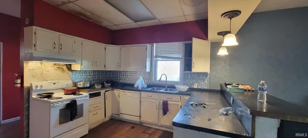 $150,000 | 211 South Meridian Street, Washington, IN 47501