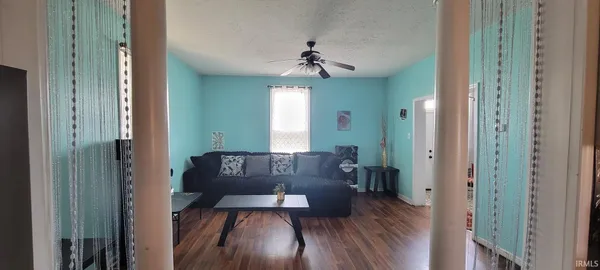 $150,000 | 211 South Meridian Street, Washington, IN 47501