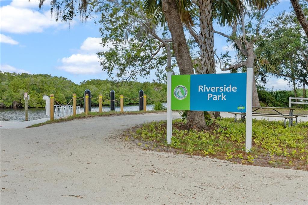 8126 Riverside Drive Punta Gorda, FL 33982 - Photo 37 of 38 Gallery Image 37