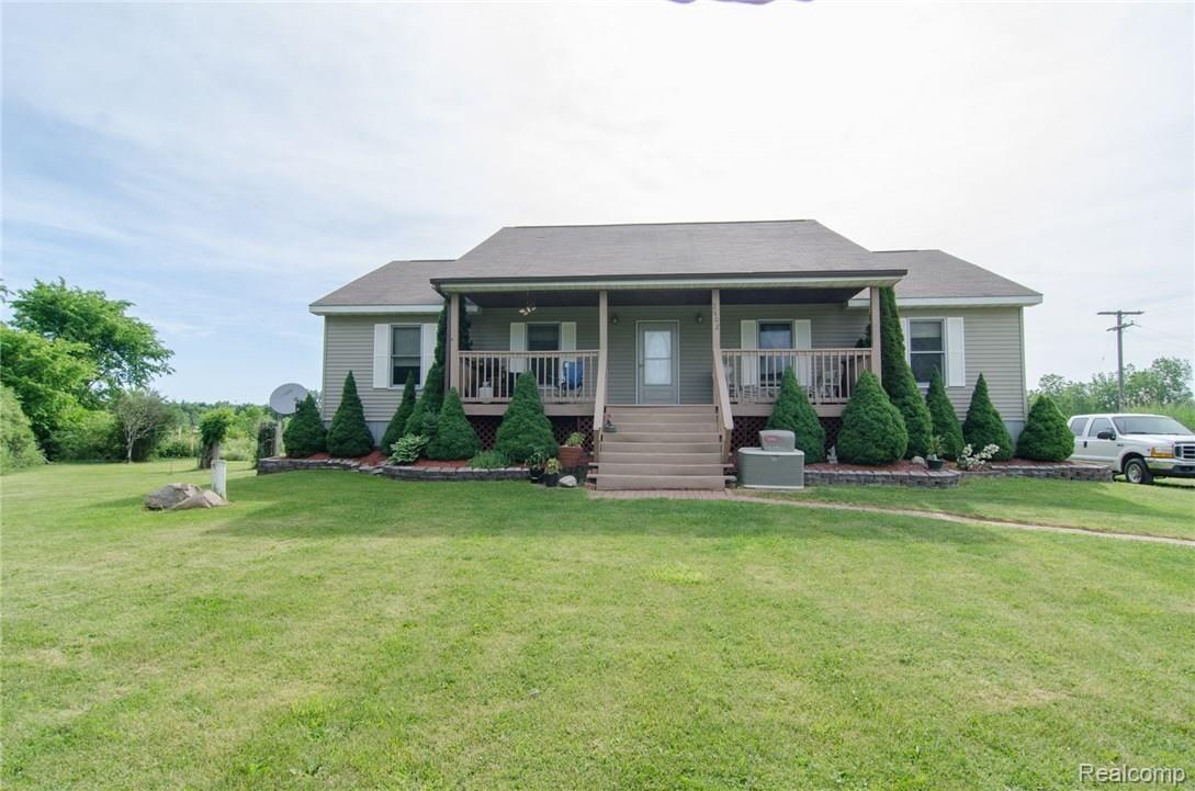 2602 Reeves Road Memphis, MI 48041 - Photo 25 of 34 GRU_8150.jpg