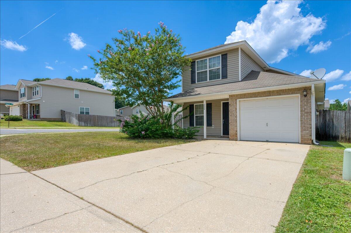 200 Wainwright Drive Crestview, FL 32539 - Photo 2 of 47 02-200 Wainwright Dr-Crestview-2