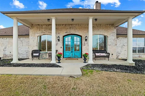 $717,997 | 128 Remuda Court East, Fort Worth, TX 76108