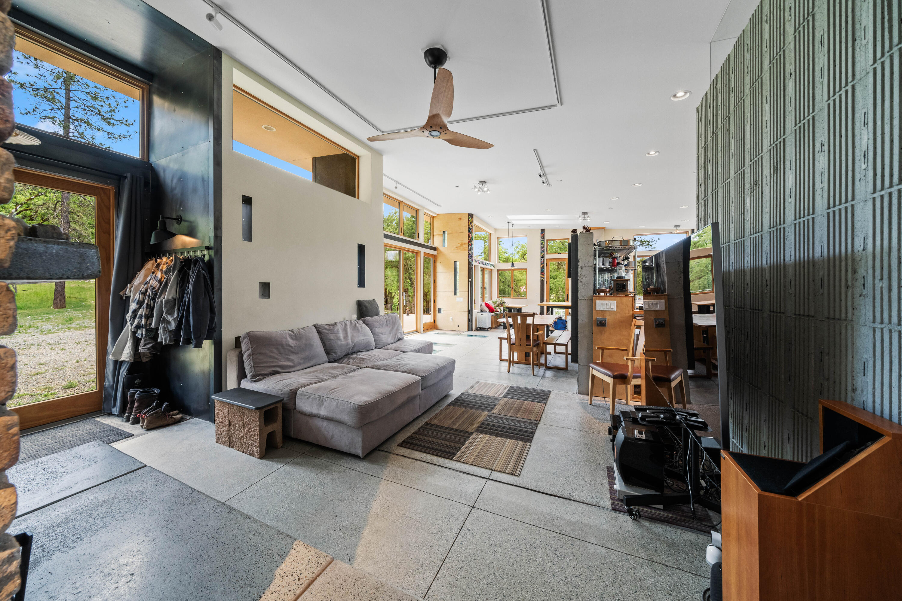 6691 Reading Creek Road Douglas City, CA 96024 - Photo 13 of 125 a living room with furniture and a flat screen tv