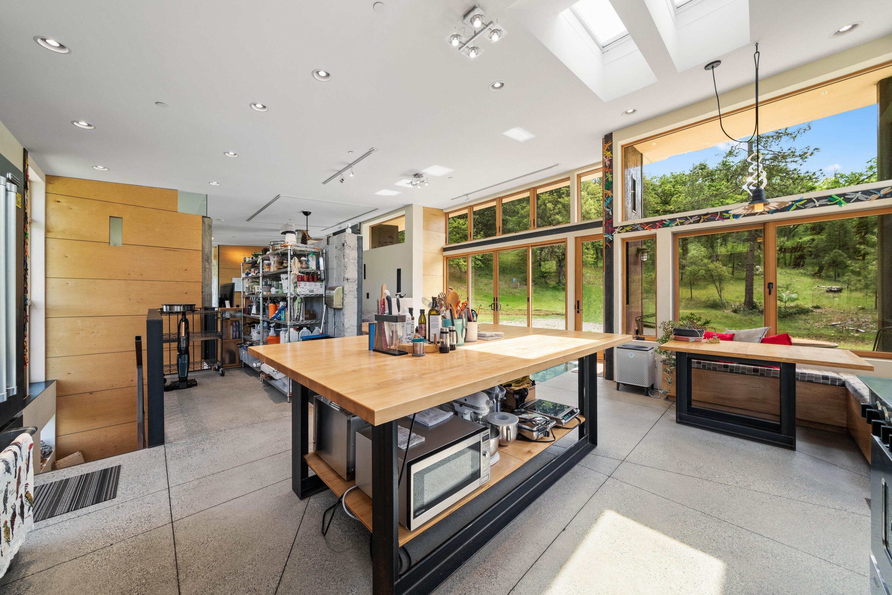 6691 Reading Creek Road Douglas City, CA 96024 - Photo 25 of 125 IMG-021