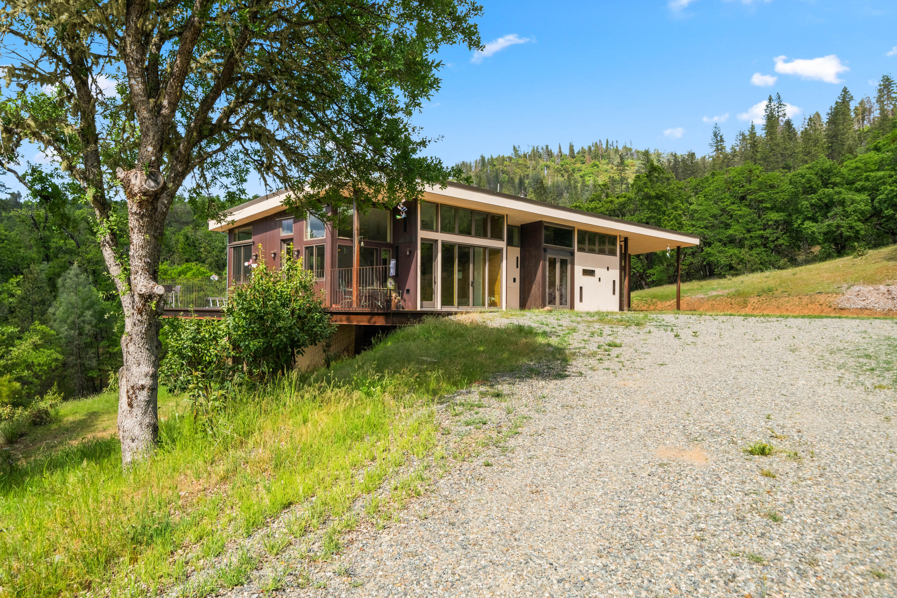 6691 Reading Creek Road Douglas City, CA 96024 - Photo 4 of 125 IMG-001