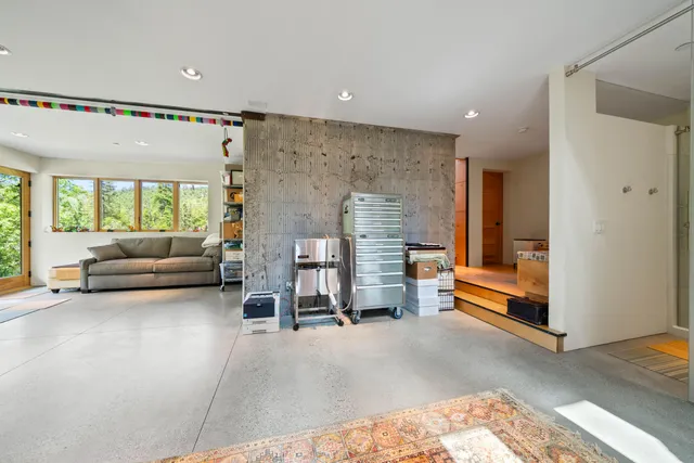 $1,378,000 | 6691 Reading Creek Road, Douglas City, CA 96024