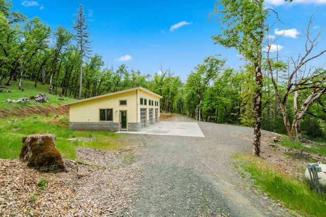 $1,378,000 | 6691 Reading Creek Road, Douglas City, CA 96024