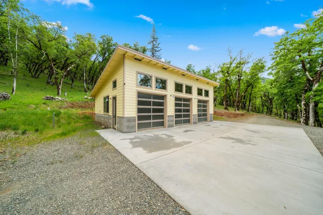 $1,378,000 | 6691 Reading Creek Road, Douglas City, CA 96024