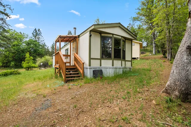 $1,378,000 | 6691 Reading Creek Road, Douglas City, CA 96024