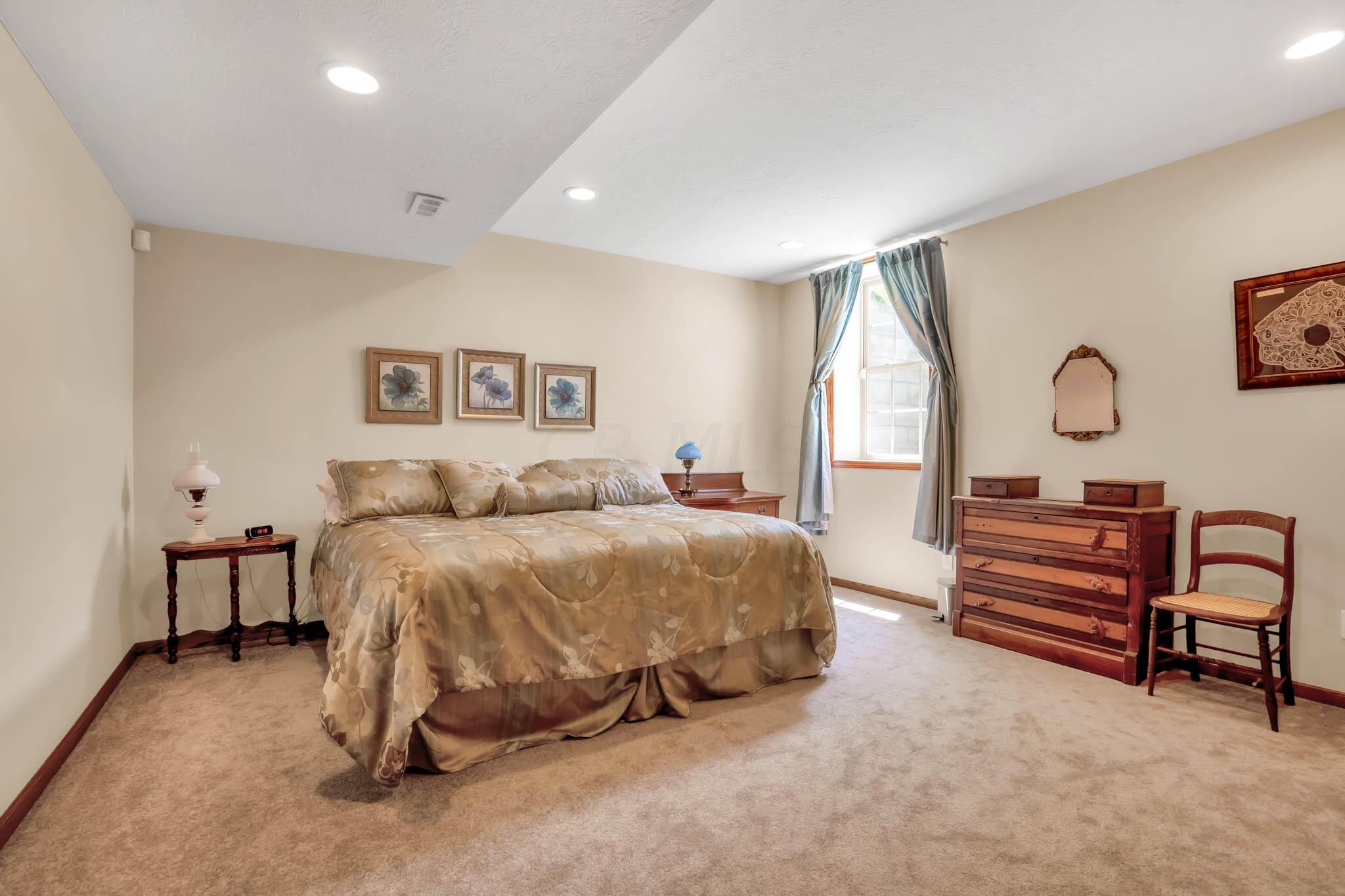 4517 Hyatts Road Delaware, OH 43015 - Photo 32 of 37 DSC08002-HDR