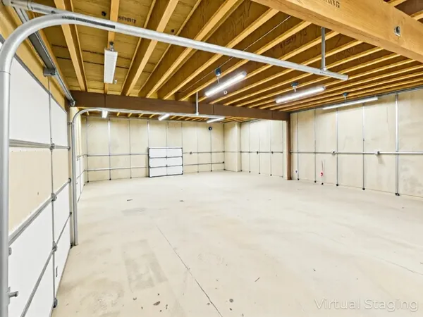 $465,000 | 62 Lakeshore Drive, New Concord, KY 42076