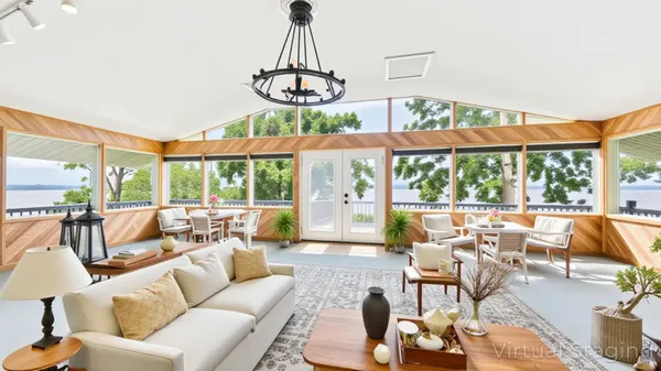 $465,000 | 62 Lakeshore Drive, New Concord, KY 42076