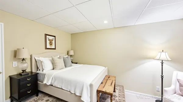 $465,000 | 62 Lakeshore Drive, New Concord, KY 42076