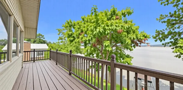 $465,000 | 62 Lakeshore Drive, New Concord, KY 42076