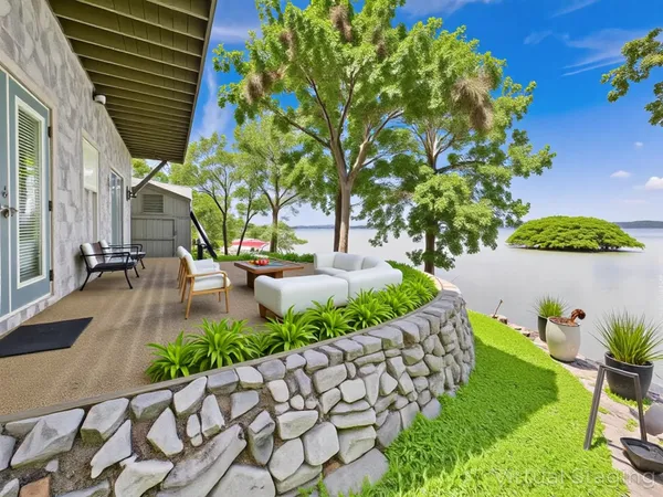 $465,000 | 62 Lakeshore Drive, New Concord, KY 42076