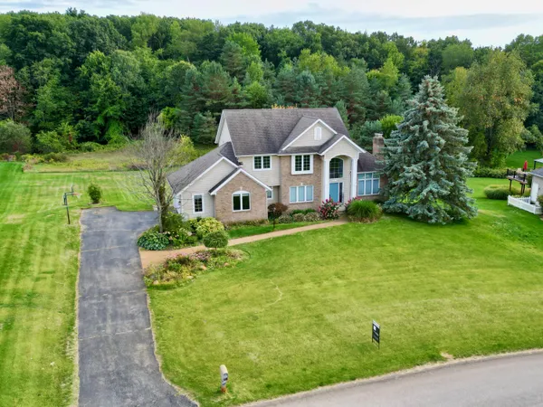 $583,000 | 5814 Cannon Hills Drive, Ada, MI 49301