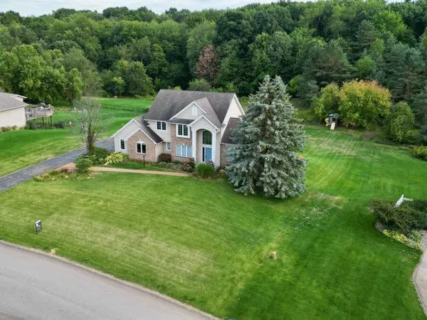$583,000 | 5814 Cannon Hills Drive, Ada, MI 49301