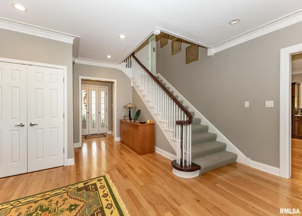 $895,000 | 4510 5th Avenue, Moline, IL 61265
