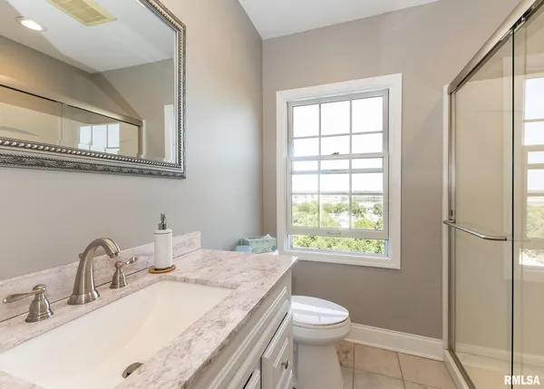 $895,000 | 4510 5th Avenue, Moline, IL 61265
