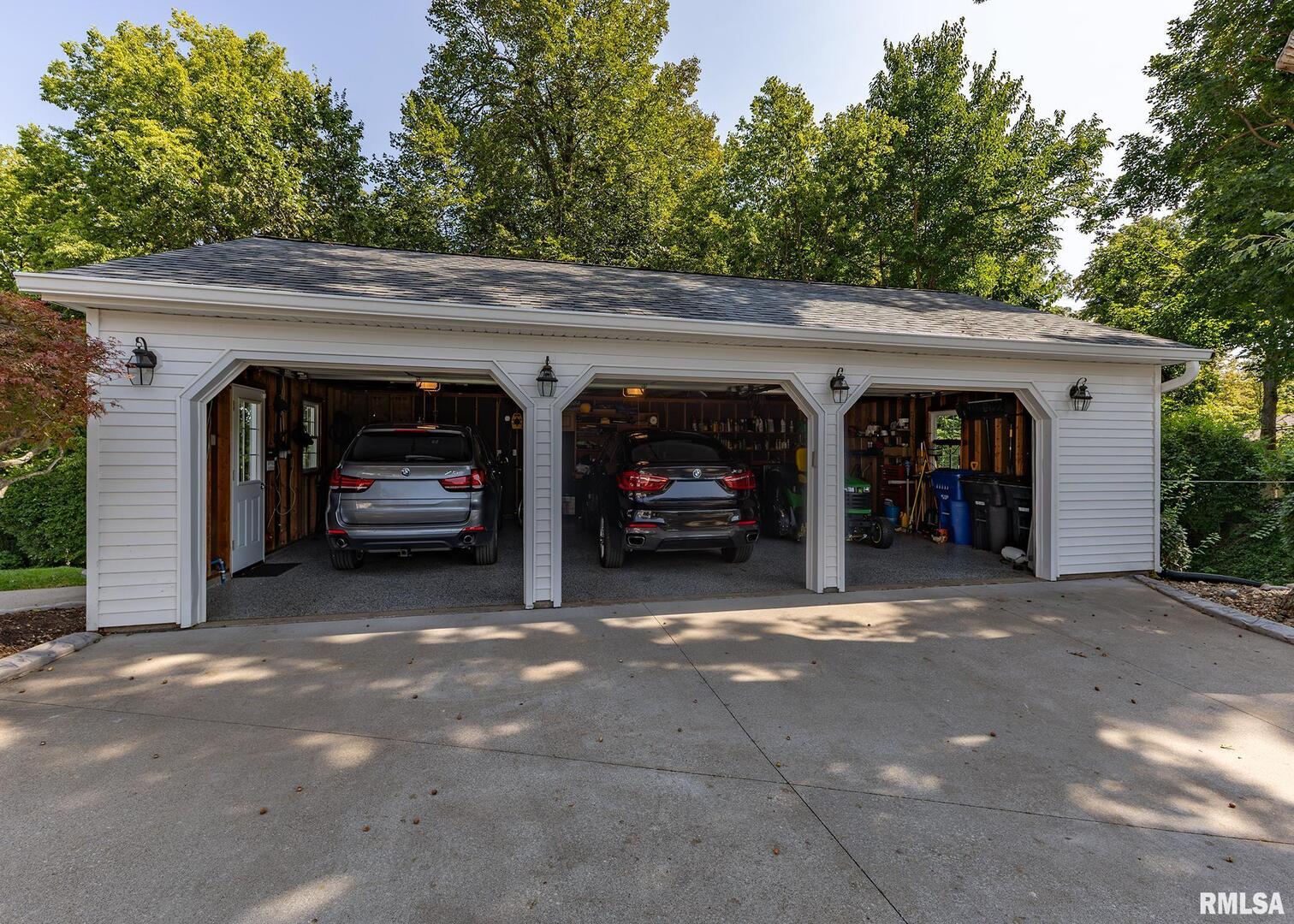 4510 5th Avenue Moline, IL 61265 - Photo 47 of 48