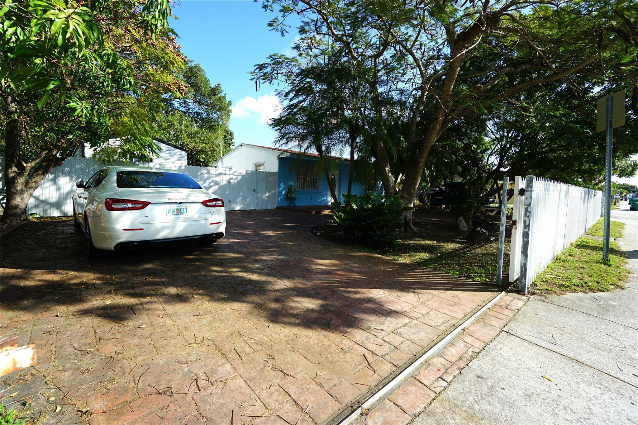 10451 Southwest 184th Street Miami, FL 33157 - Photo 3 of 21 Photo 3