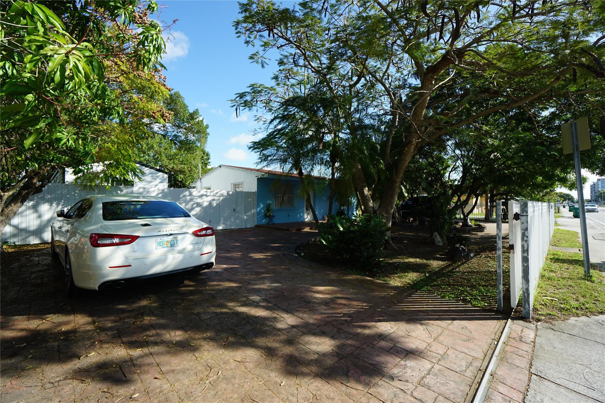 10451 Southwest 184th Street Miami, FL 33157 - Photo 5 of 21 Photo 5