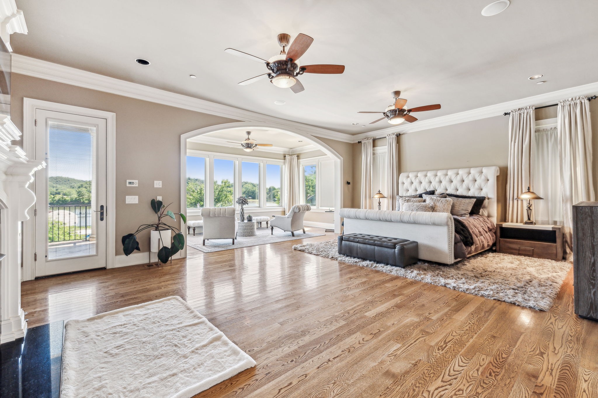 6035 River Trace Nashville, TN 37218 - Photo 26 of 68 a living room with furniture and a large window