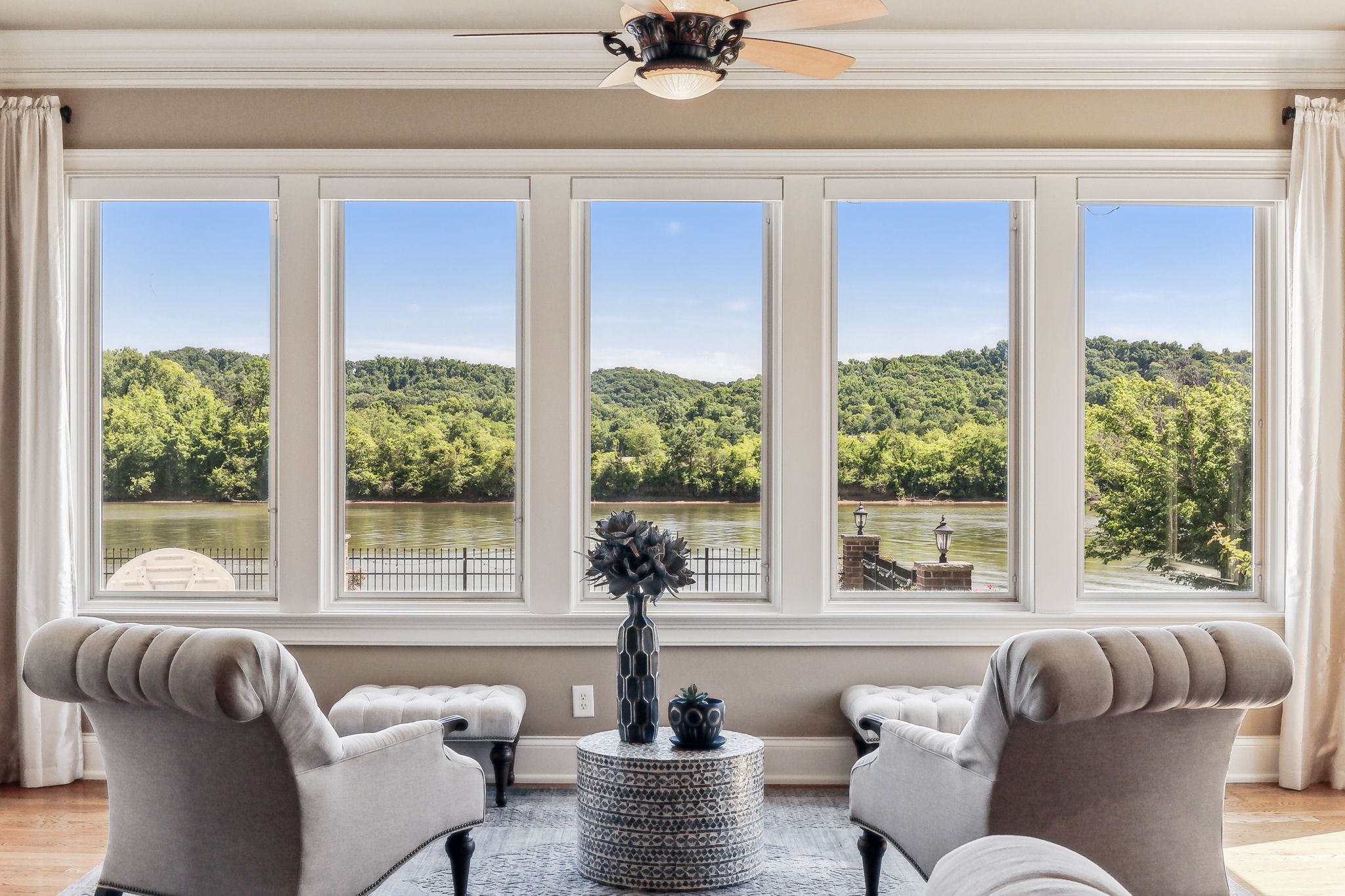 6035 River Trace Nashville, TN 37218 - Photo 29 of 68 a living room with furniture and a window