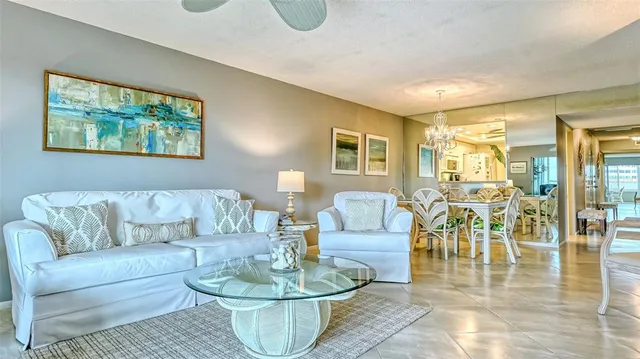$745,000 | 1200 East Peppertree Lane, Unit 305, Sarasota, FL 34242