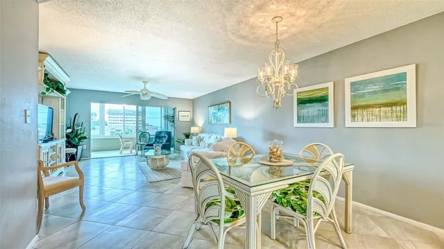 $745,000 | 1200 East Peppertree Lane, Unit 305, Sarasota, FL 34242